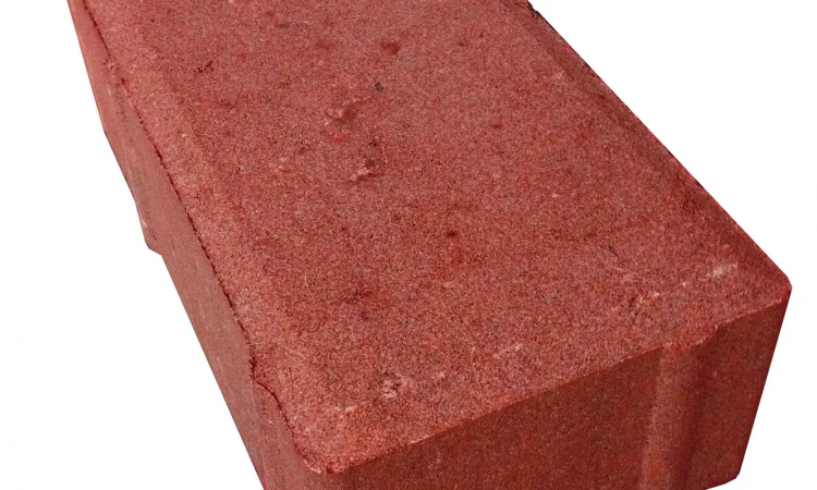 красная